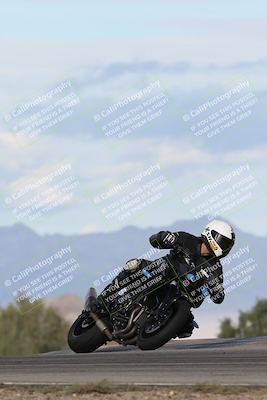 media/Nov-16-2025-Race Pace (Sun) [[8c5fa54630]]/Non Verified Riders (1st 20 Minutes)/7-Turn 9 Entry (210pm)/